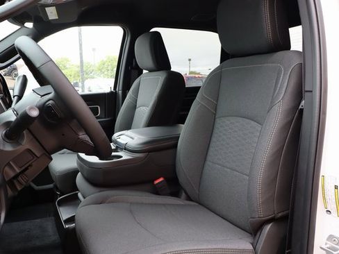 Used 2025 RAM 2500 Big Horn image 12