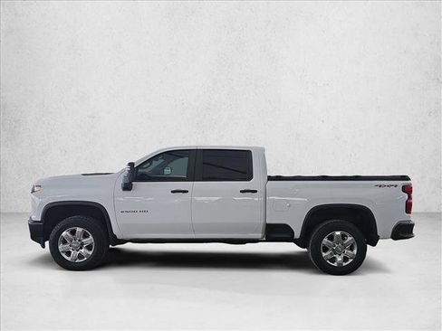 Used 2021 Chevrolet Silverado 2500 W/T w/ WT Convenience Package image 2