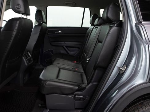 Used 2019 Volkswagen Atlas SE w/ Towing Package AWD/4WD image 8