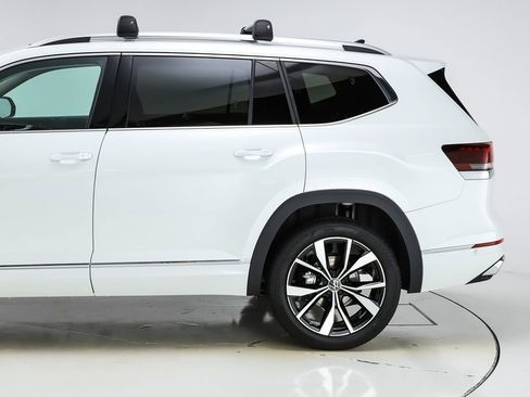 New 2026 Volkswagen Atlas SEL Premium R-Line image 4