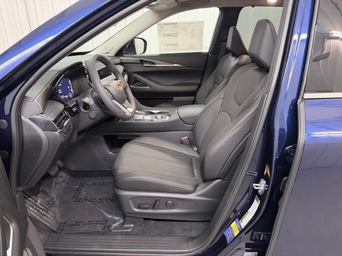 Certified 2026 INFINITI QX60 Luxe w/ Cargo Package FWD image 10