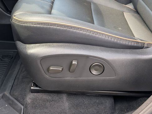 Used 2026 Chevrolet Traverse High Country w/ LPO, Floor Liner Package FWD image 11