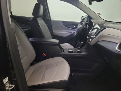 Used 2021 Chevrolet Equinox Premier FWD image 21