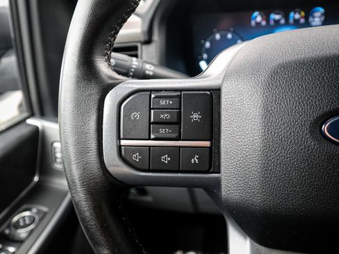 Used 2025 Ford F150 XLT w/ Equipment Group 301A Standard AWD/4WD image 19