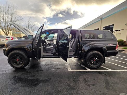 Used 2010 Toyota Tacoma 4x4 Double Cab image 21