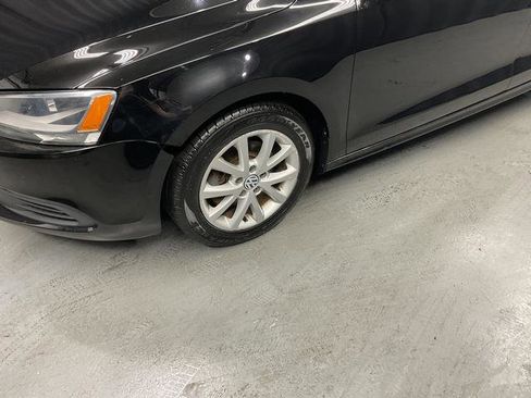 Used 2013 Volkswagen Jetta SE image 3