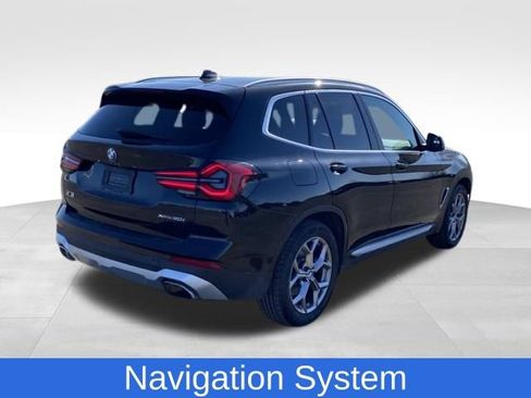 Used 2024 BMW X3 xDrive30i AWD/4WD image 3