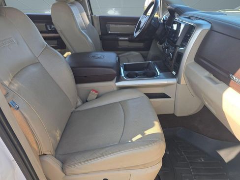 Used 2016 RAM 2500 Laramie w/ Convenience Group image 22