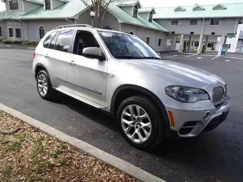 Used 2013 BMW X5 xDrive35i w/ Convenience Pkg image 7