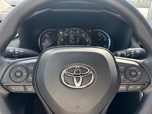New 2025 Toyota RAV4 XLE image 16