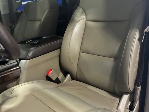 Used 2017 Chevrolet Tahoe LT AWD/4WD image 16