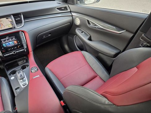 Used 2024 INFINITI QX50 Sport image 15