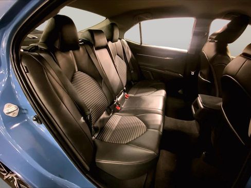 Used 2024 Toyota Camry SE FWD image 20