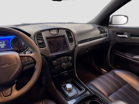 Used 2022 Chrysler 300 S RWD image 24