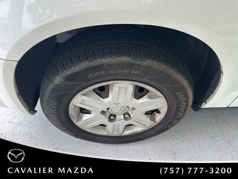 Used 2010 Dodge Grand Caravan SE w/ Climate Group FWD image 6