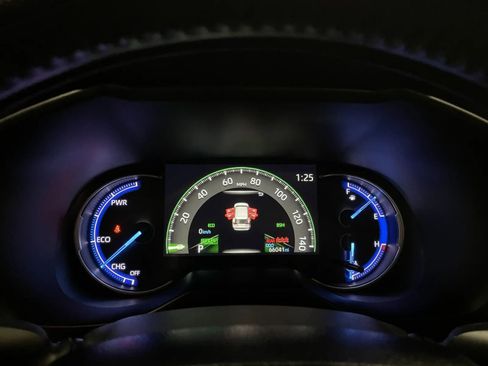 Used 2020 Toyota RAV4 XSE w/ XSE Grade Weather Package image 28