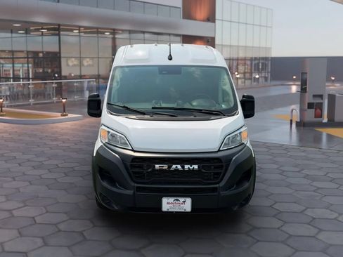 Used 2023 RAM ProMaster 2500 FWD image 10