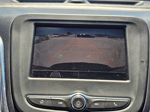 Used 2022 Chevrolet Equinox LT FWD image 27
