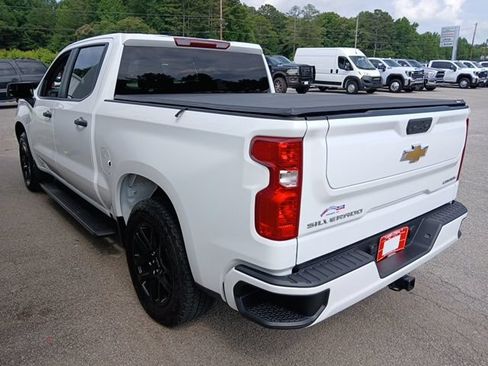 Used 2025 Chevrolet Silverado 1500 Custom RWD image 10