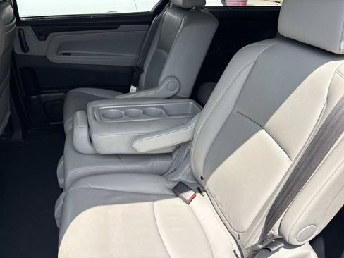 Used 2019 Honda Odyssey Touring image 32