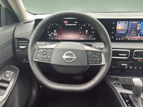 New 2026 Nissan Sentra SR FWD image 9
