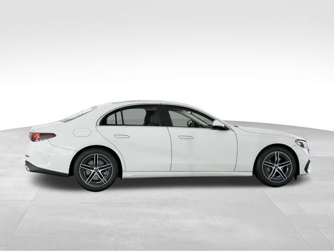 New 2026 Mercedes-Benz E 350 4MATIC Sedan image 17