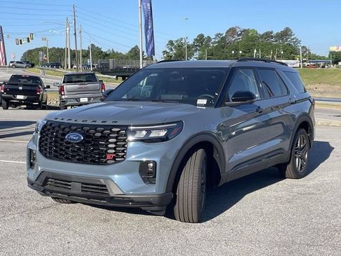 New 2026 Ford Explorer ST w/ Sun And Sound Package AWD/4WD image 6