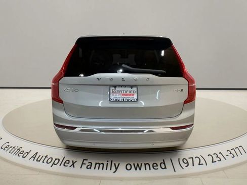 Used 2025 Volvo XC90 B5 Core AWD/4WD image 4