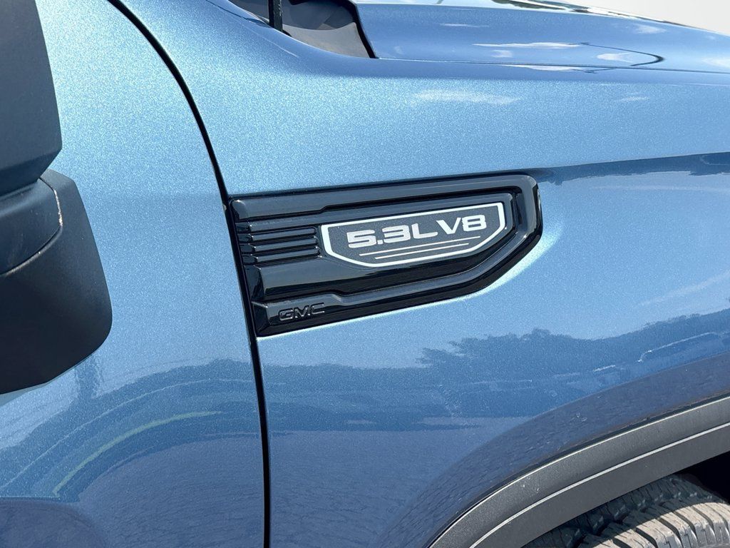 Used 2024 GMC Sierra 1500 Elevation w/ Preferred Package AWD/4WD image 12