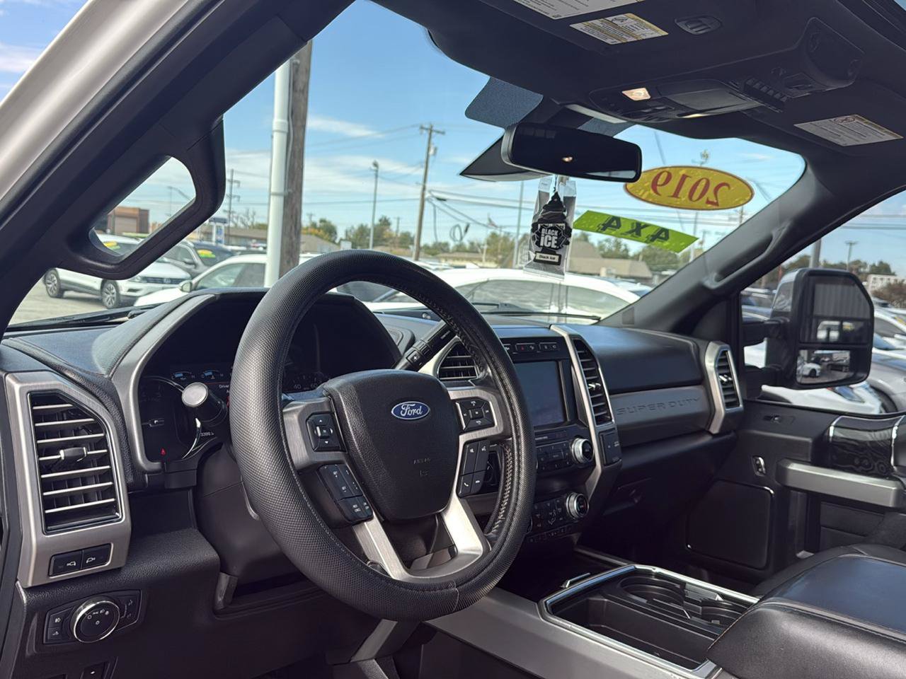 Used 2019 Ford F250 Platinum w/ Platinum Ultimate Package AWD/4WD image 10