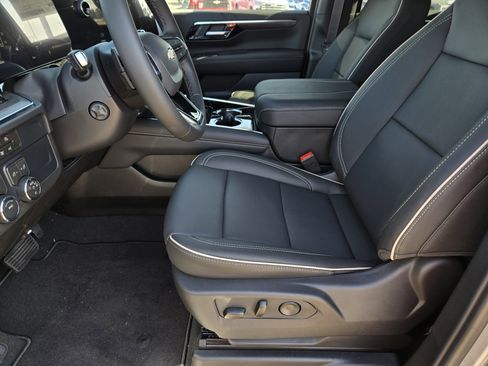 New 2026 Chevrolet Tahoe Premier w/ Sun And Tow Package image 14