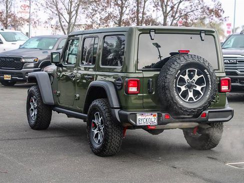 Used 2021 Jeep Wrangler Unlimited Rubicon image 2