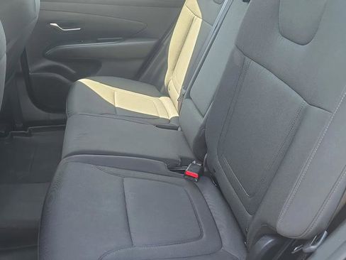 Used 2025 Hyundai Tucson SE AWD/4WD image 27