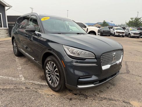 Used 2022 Lincoln Aviator Reserve w/ Elements Package Plus AWD/4WD image 7