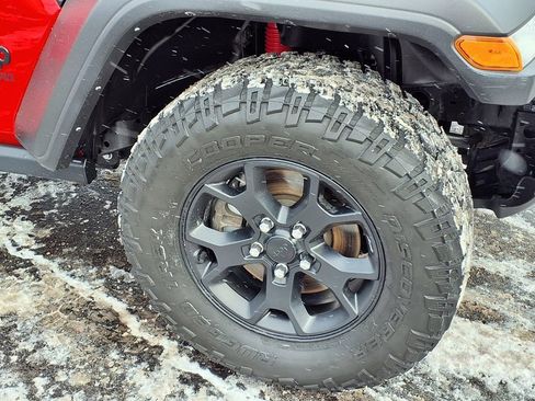 Used 2022 Jeep Wrangler Unlimited Sport image 24