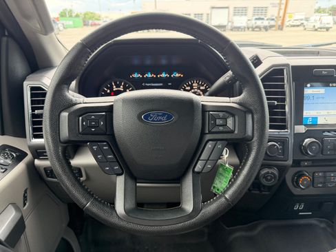Used 2016 Ford F150 XLT w/ Equipment Group 302A Luxury AWD/4WD image 16