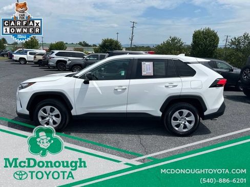 Certified 2025 Toyota RAV4 LE AWD/4WD image 7