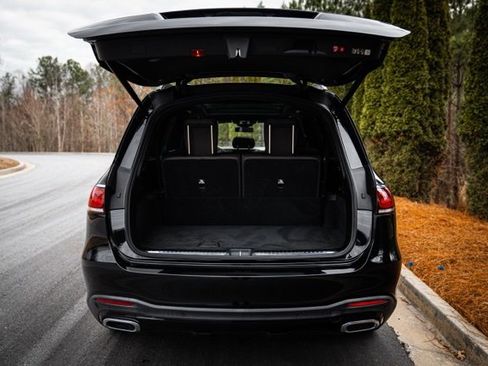 Used 2022 Mercedes-Benz GLS 450 4MATIC w/ AMG Line Exterior image 22