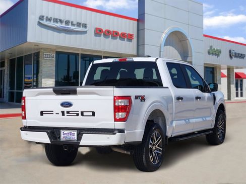 Used 2021 Ford F150 XL w/ STX Appearance Package AWD/4WD image 5
