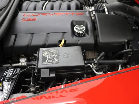 Used 2009 Chevrolet Corvette Convertible w/ Preferred Equipment Group image 16