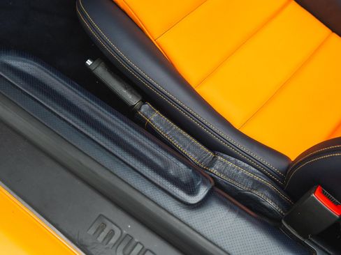Used 2005 Lamborghini Murcielago Roadster AWD/4WD image 45