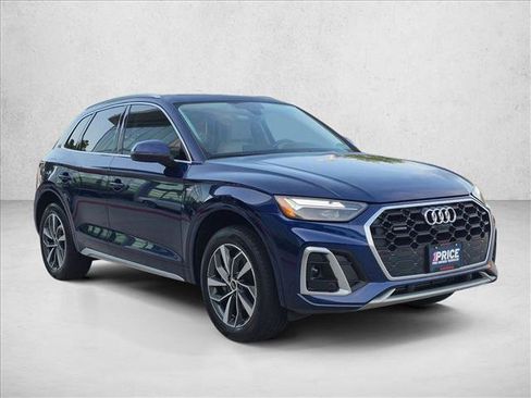 Used 2023 Audi Q5 2.0T Premium Plus w/ Premium Plus Package AWD/4WD image 3