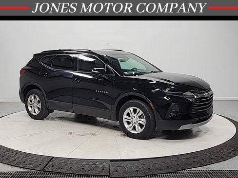 Used 2020 Chevrolet Blazer LT FWD image 1