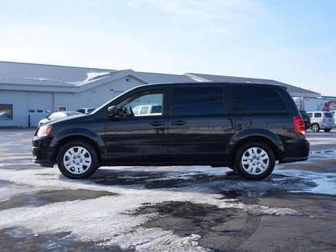 Used 2017 Dodge Grand Caravan SE w/ Power Window Group image 6