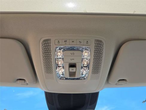 Certified 2024 Mercedes-Benz GLE 450e 4MATIC image 27
