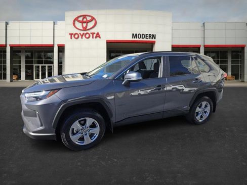 Used 2025 Toyota RAV4 LE image 1