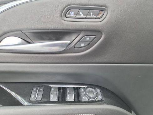 Used 2021 Cadillac Escalade Sport w/ LPO, Illumination Package image 23