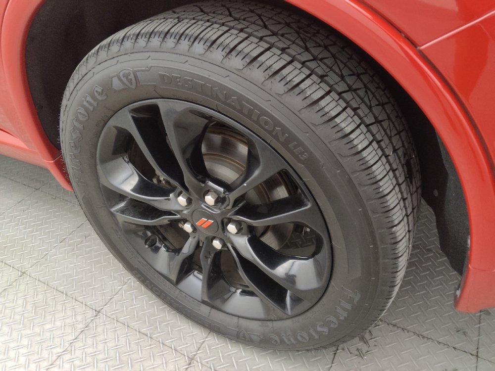 Used 2020 Dodge Durango R/T w/ Blacktop Package RWD image 31