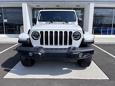 Used 2021 Jeep Wrangler Unlimited Sahara AWD/4WD image 2