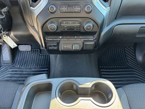 Used 2021 Chevrolet Silverado 3500 LT AWD/4WD image 45